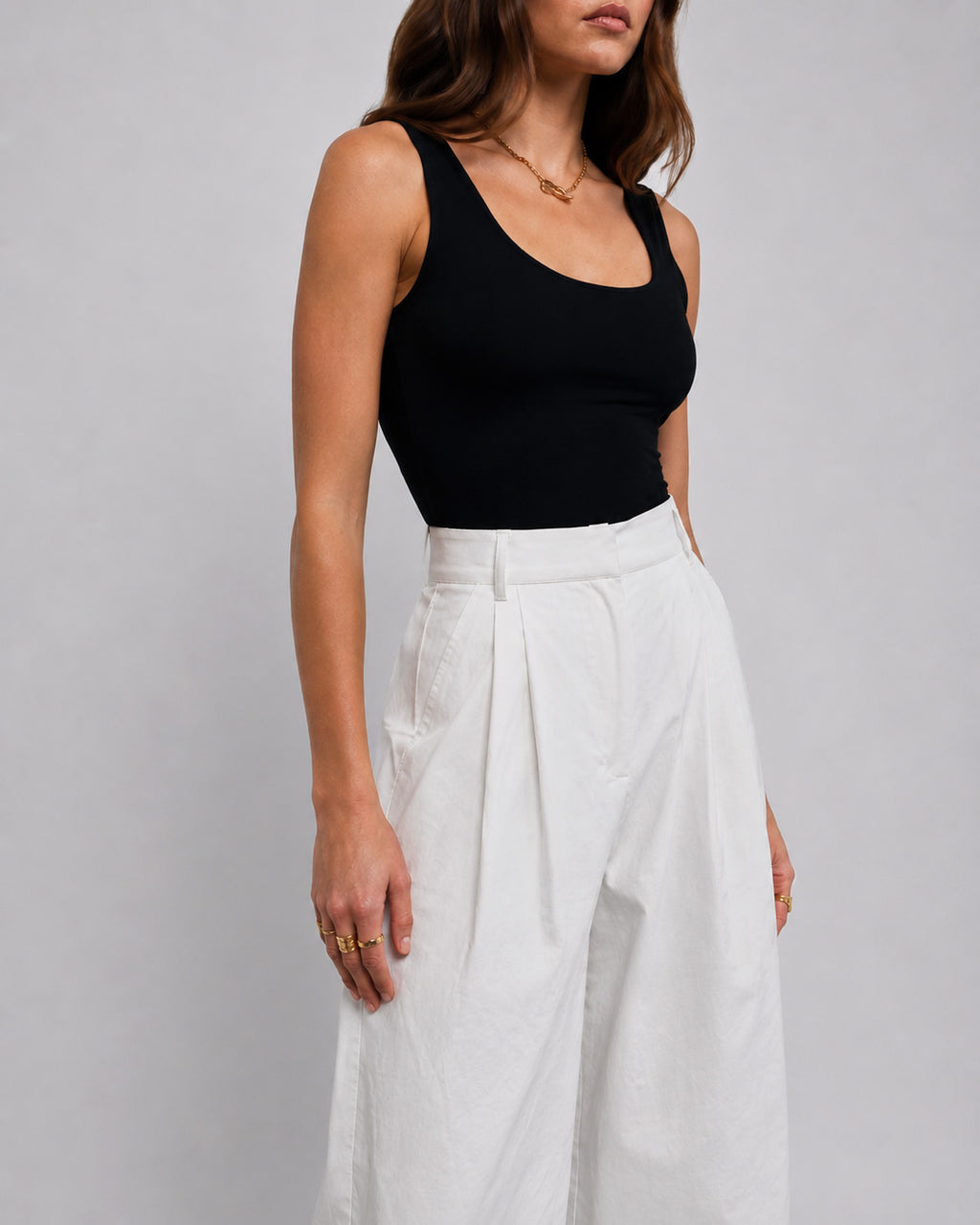 Classic Wide Leg Pant
